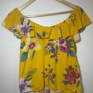 XS Old Navy yellow floral blouse